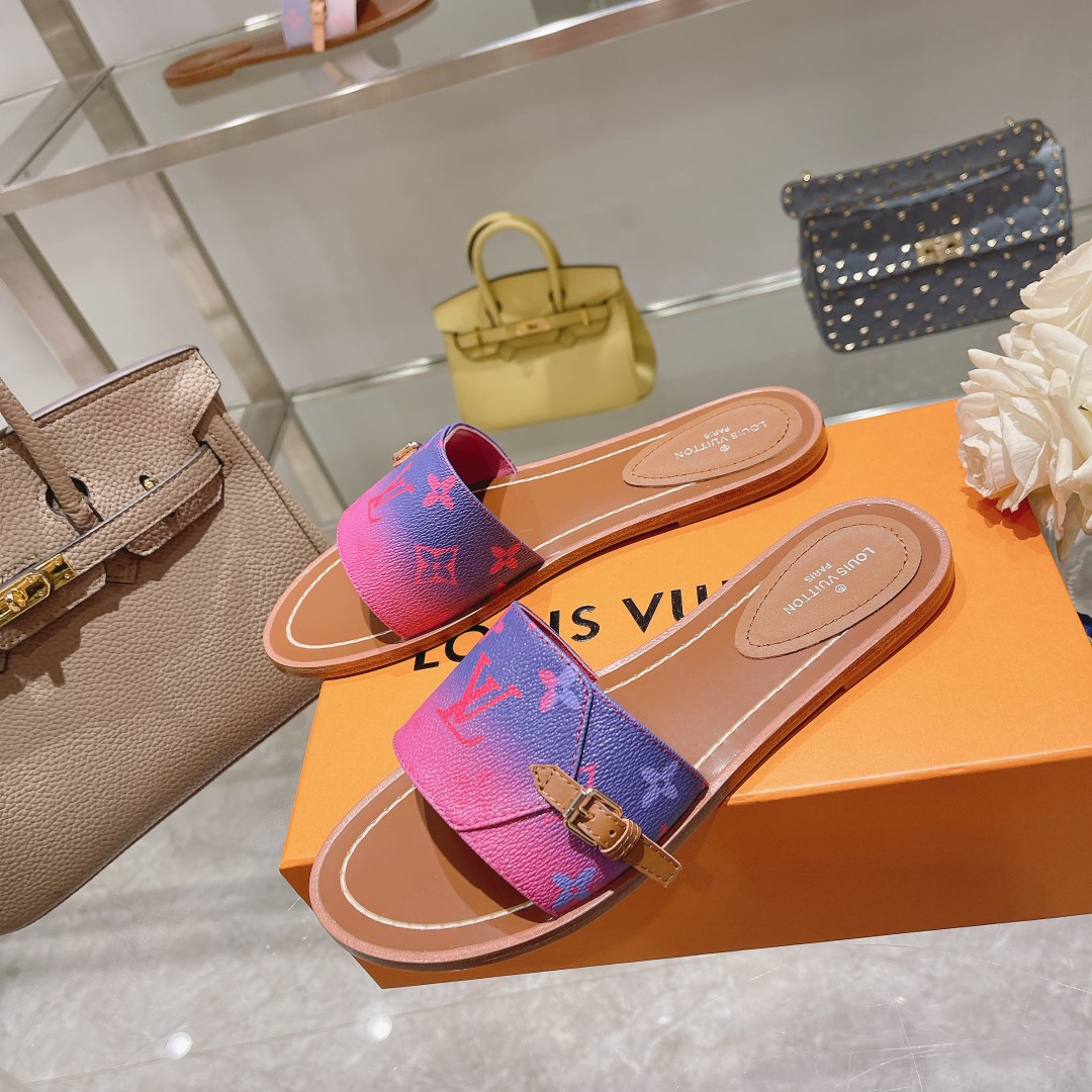 Louis Vuitton Lock It Flat Mule - PerfectKickZ