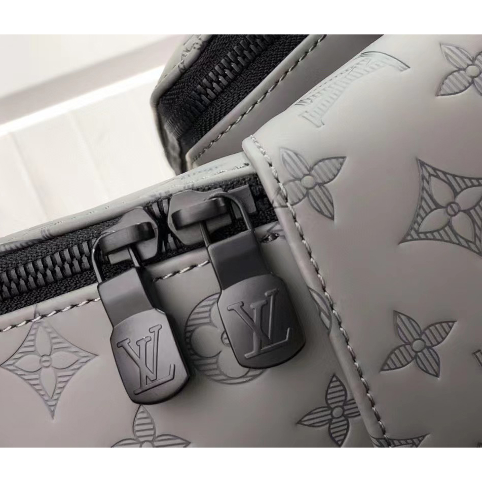 Louis Vuitton Monogram Backpack (33-41-18cm)   M46019 - PerfectKickZ