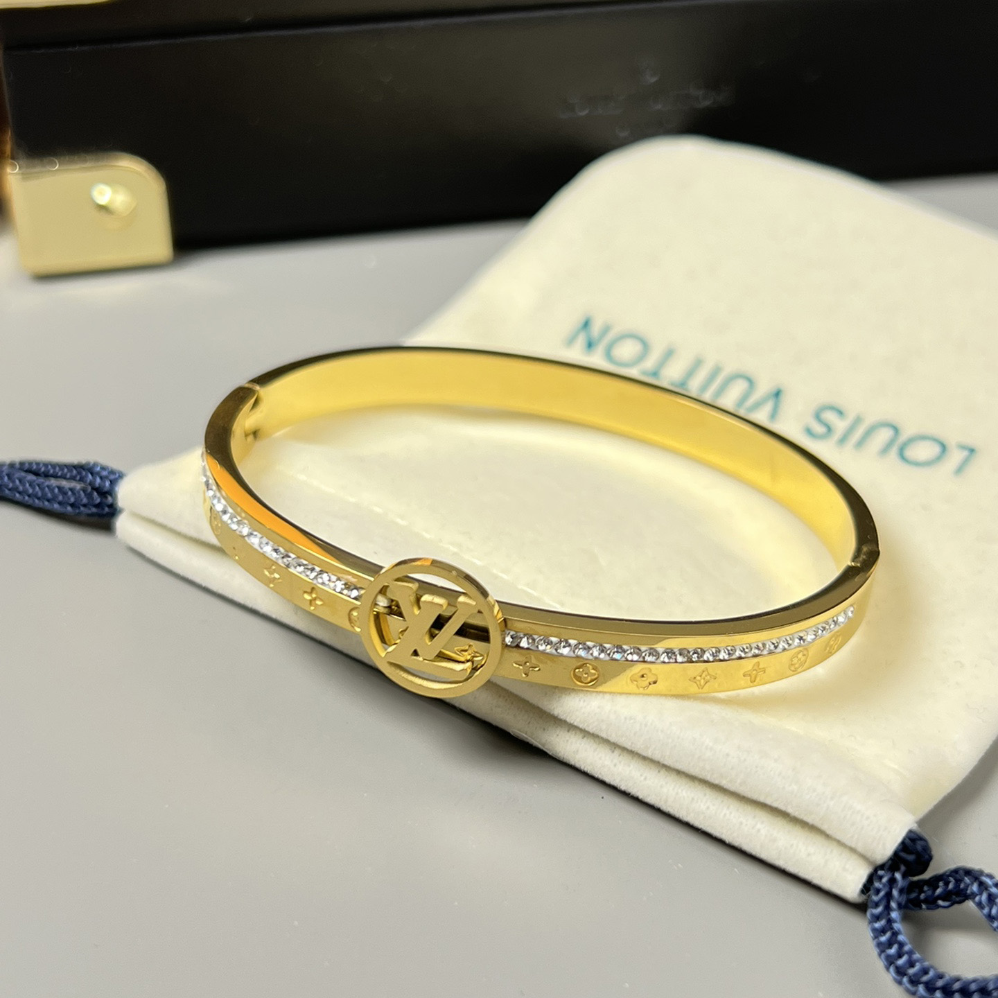 Louis Vuitton Bracelet - PerfectKickZ