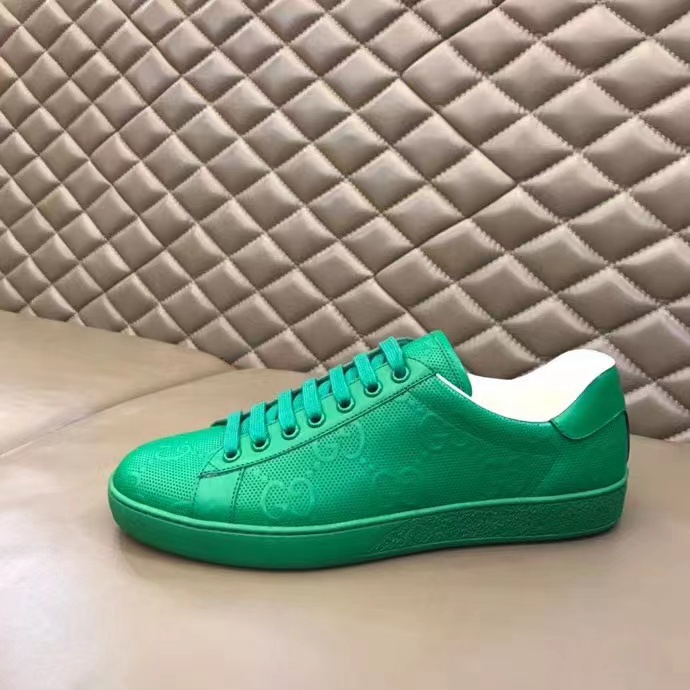 Gucci GG Sneaker In Green - 