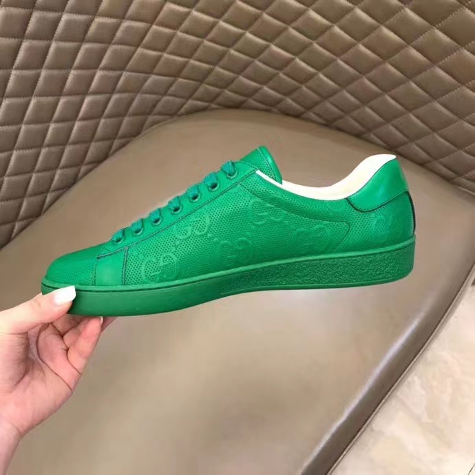 Gucci GG Sneaker In Green - 
