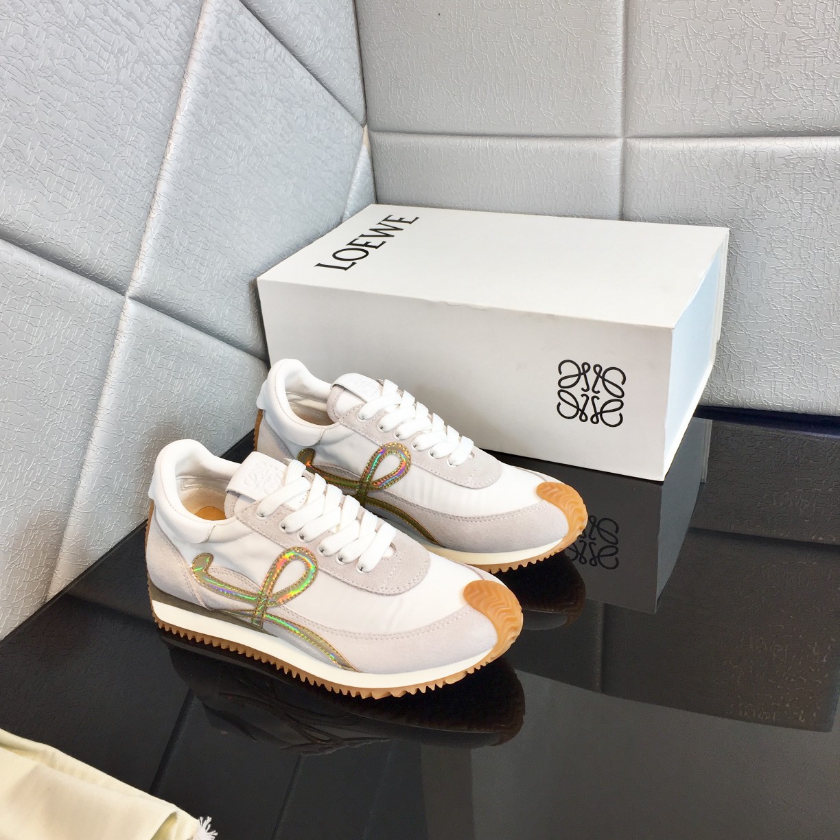 Loewe Flow Runner In Calfskin - PerfectKickZ