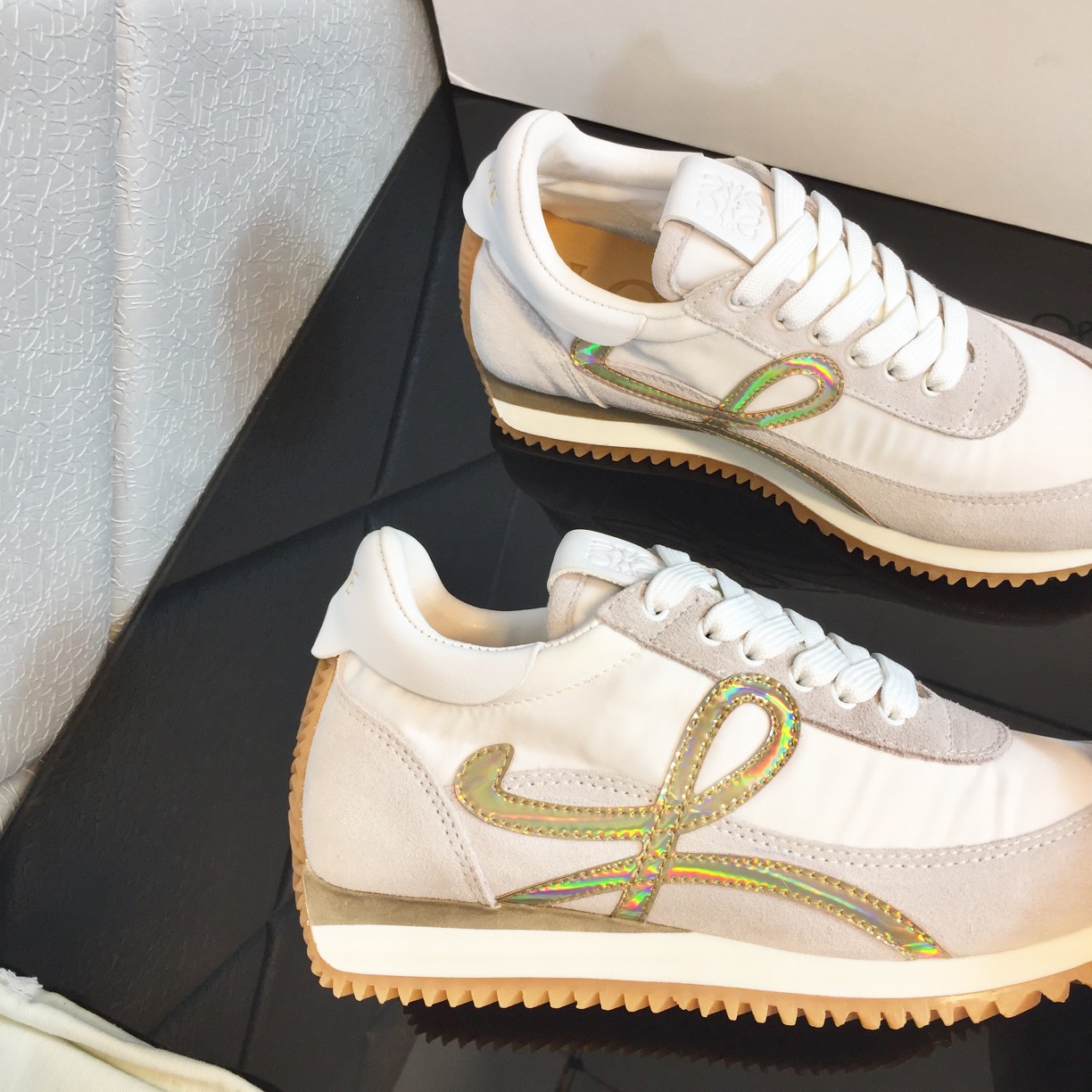Loewe Flow Runner In Calfskin - PerfectKickZ