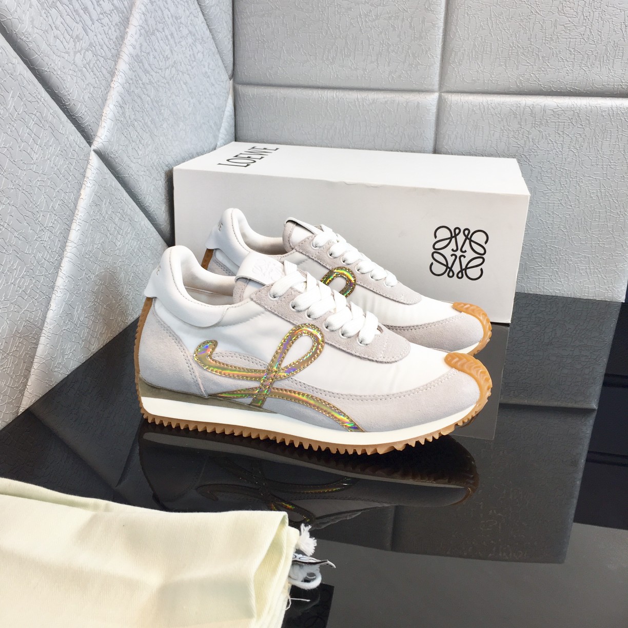 Loewe Flow Runner In Calfskin - PerfectKickZ