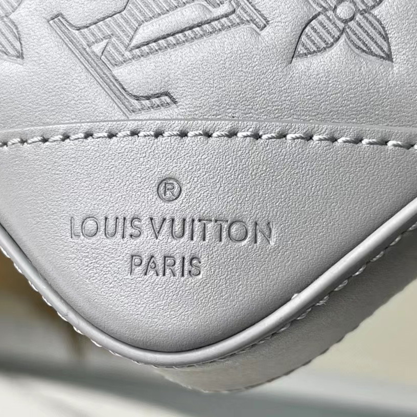 Louis Vuitton Duo Messenger(26-18.5-5cm)  m46104 - PerfectKickZ