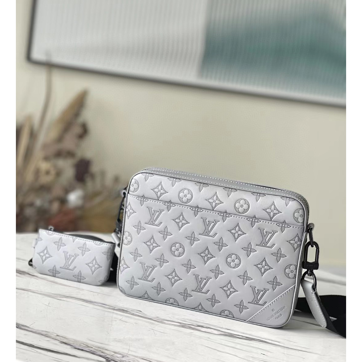 Louis Vuitton Duo Messenger(26-18.5-5cm)  m46104 - PerfectKickZ