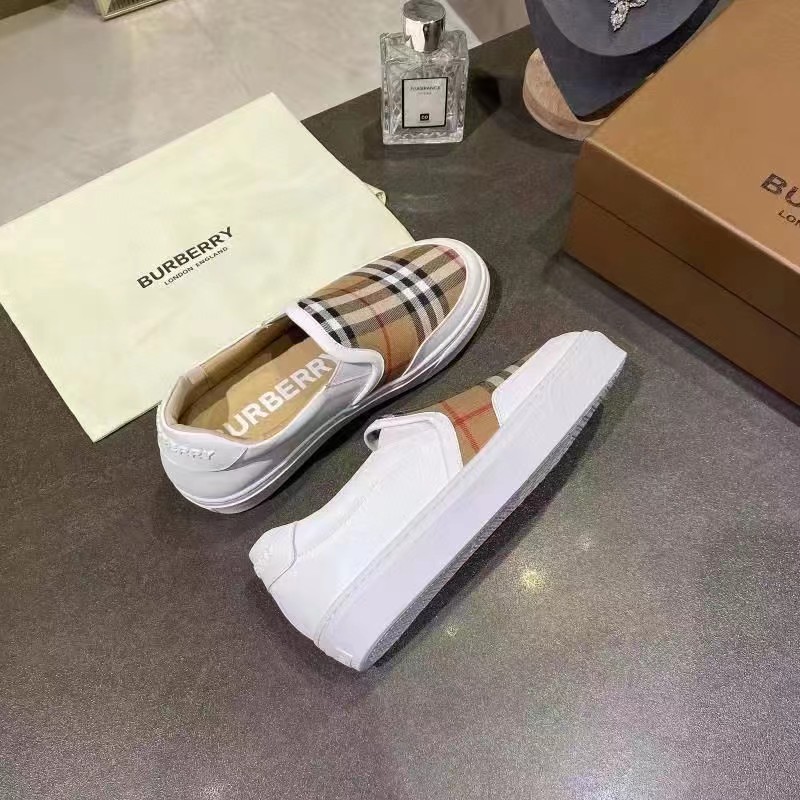 Burberry Vintage Check Loafers   - PerfectKickZ