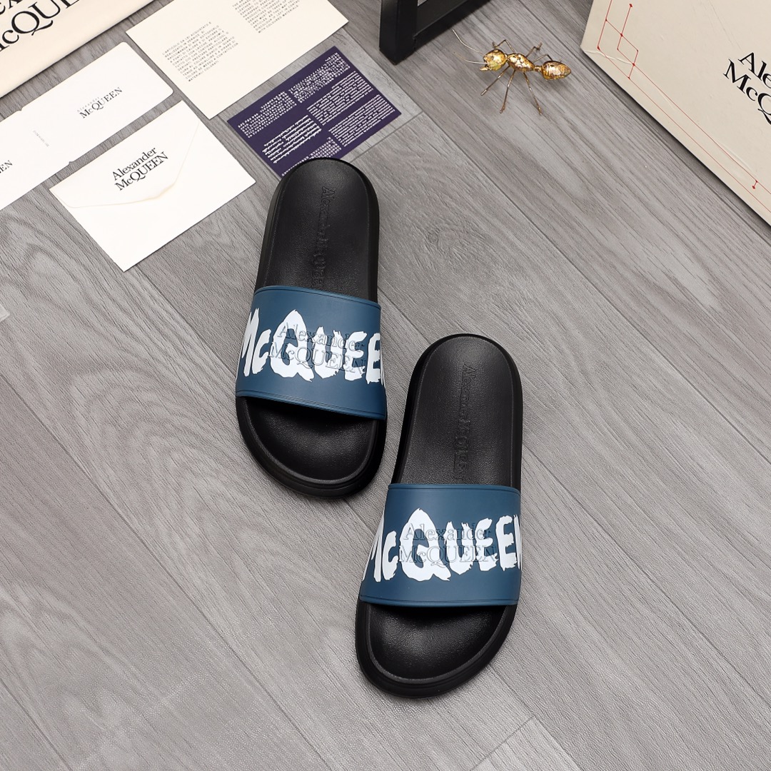 Alexander Mqueen Logo Slipper - PerfectKickZ