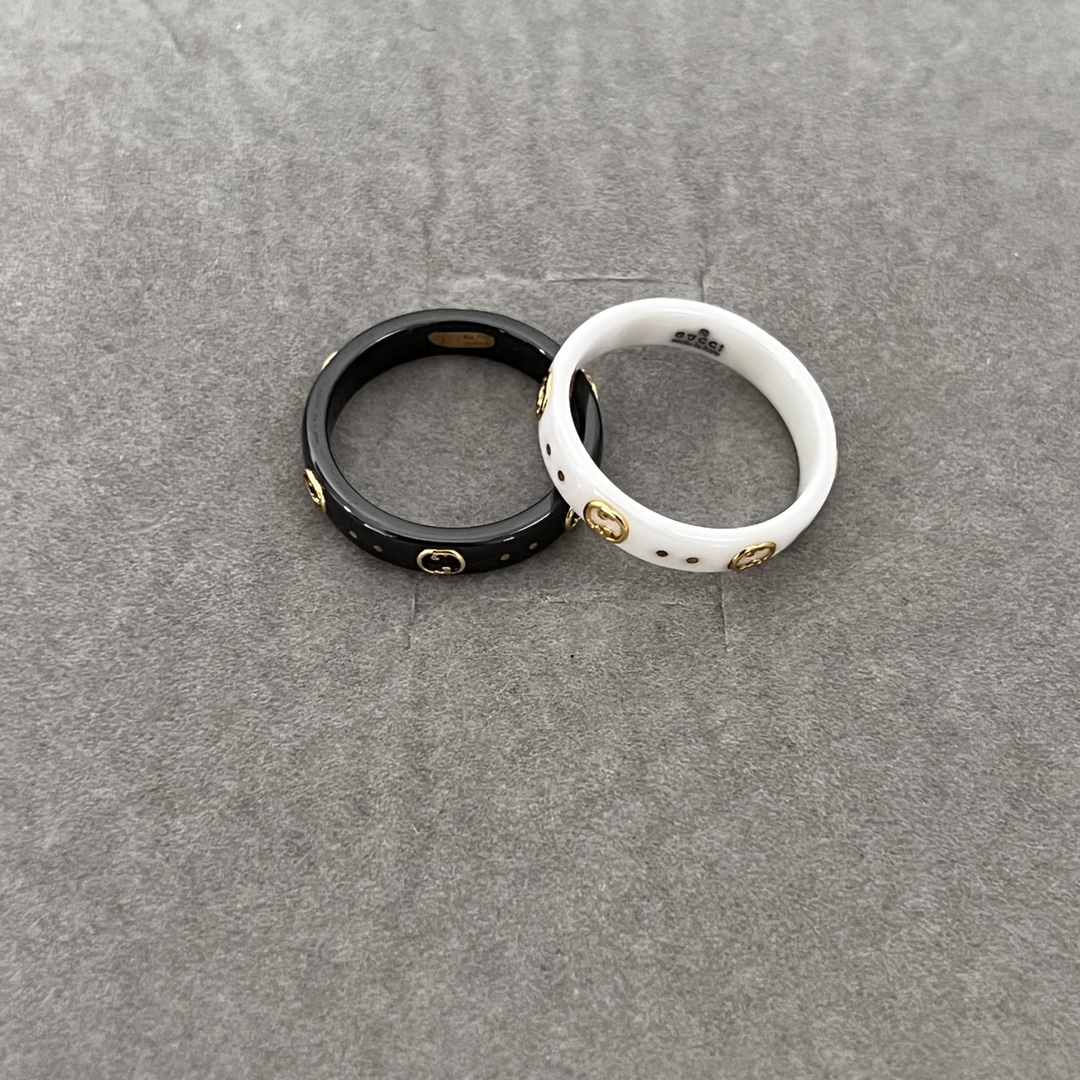 Gucci Icon Ring 18k With Interlocking G In White - PerfectKickZ