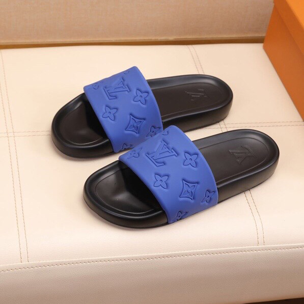 Louis Vuitton Monogram Slippers - PerfectKickZ