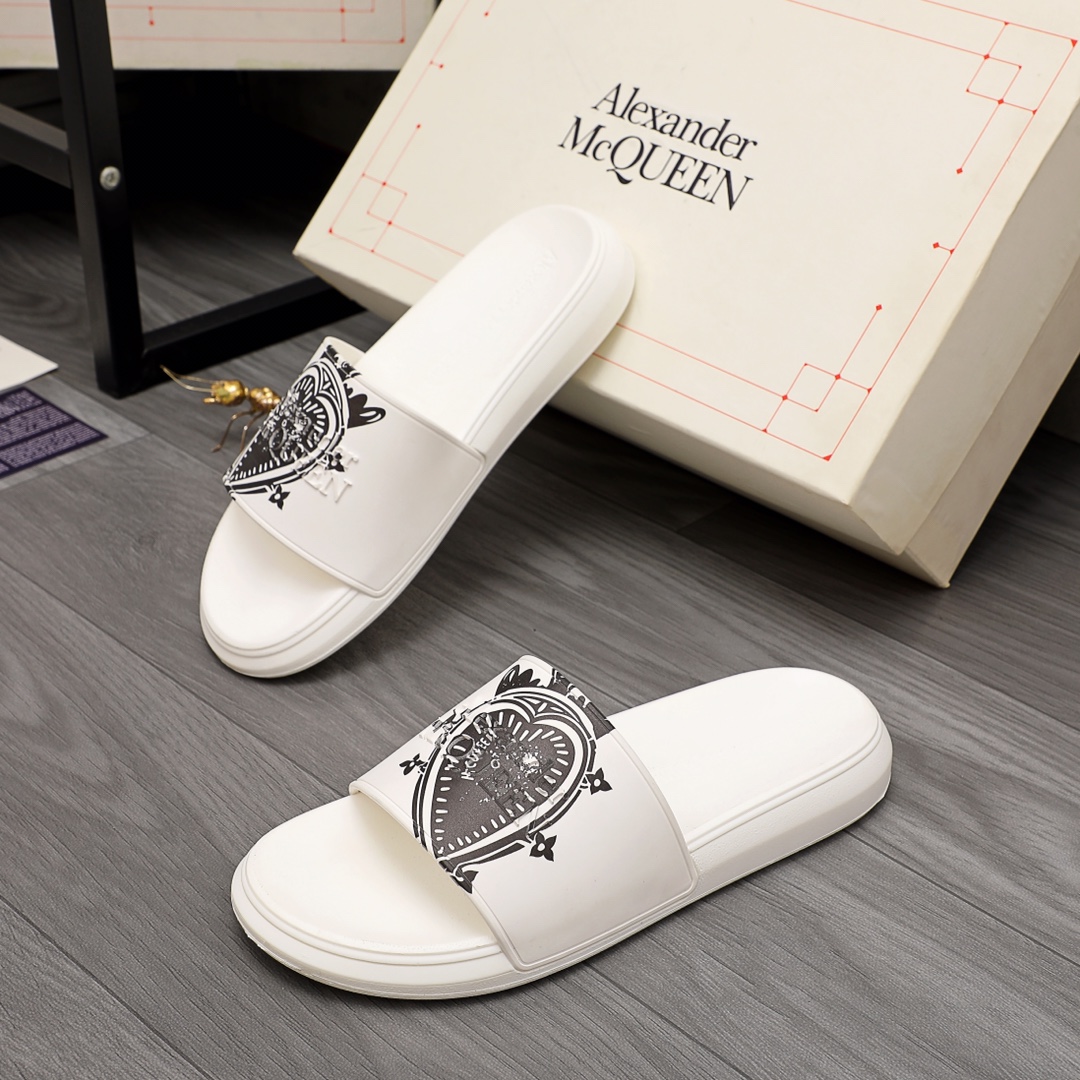 Alexander Mqueen Logo Slipper - PerfectKickZ