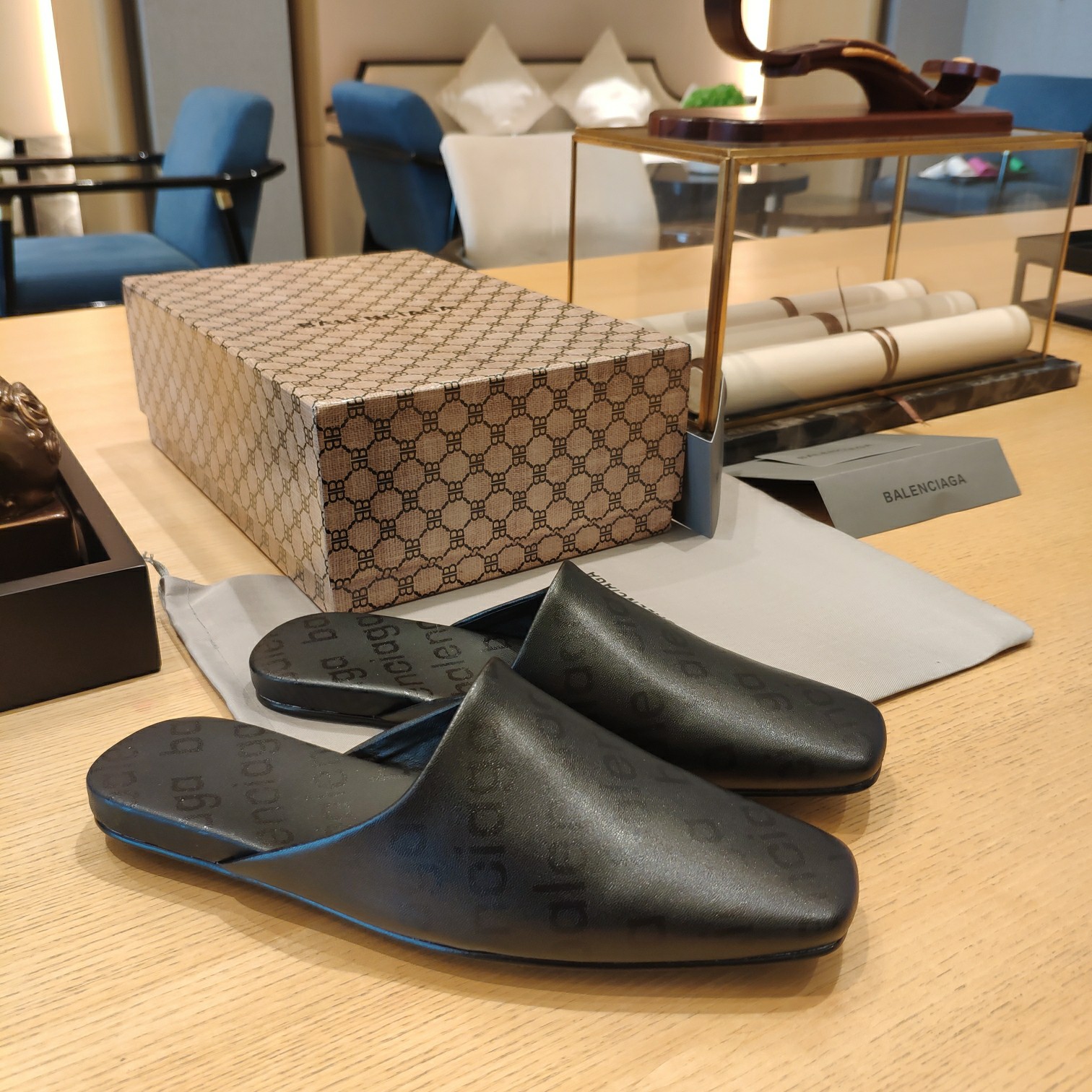 Balenciaga Logo  Leather Backless Loafers - PerfectKickZ