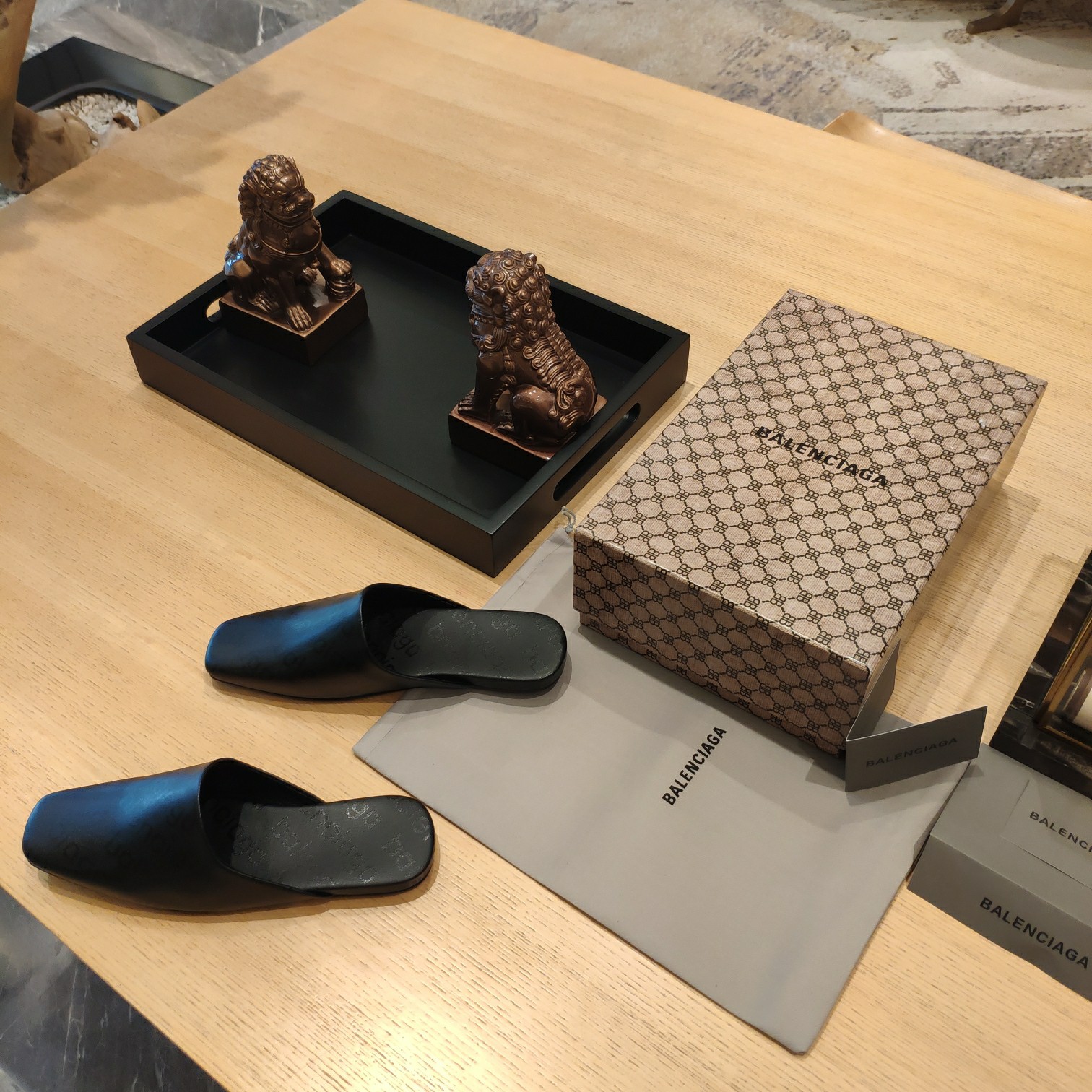 Balenciaga Logo  Leather Backless Loafers - PerfectKickZ