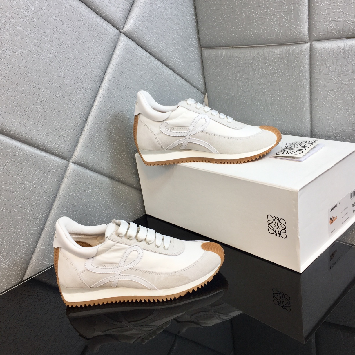Loewe Flow Runner In Calfskin - PerfectKickZ