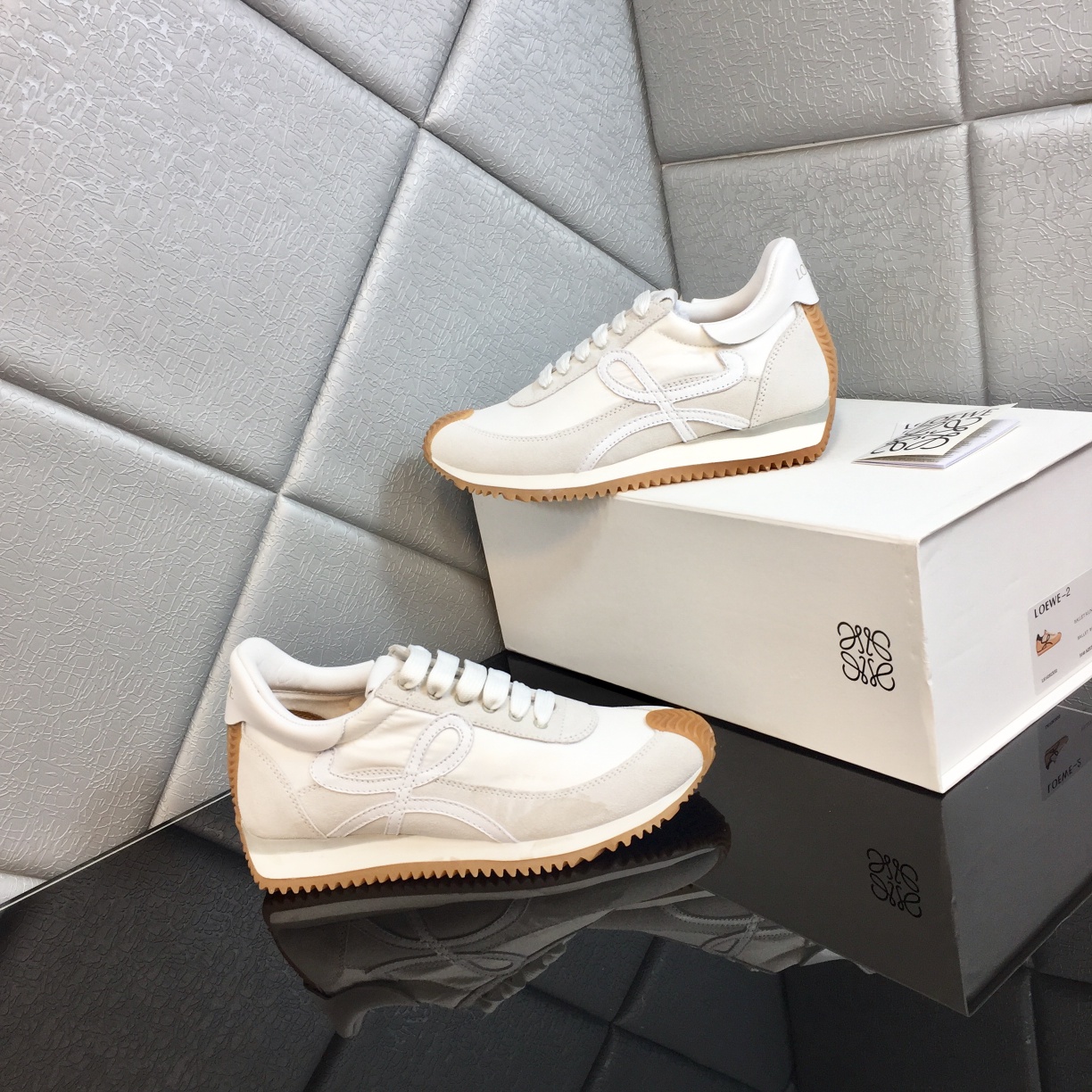 Loewe Flow Runner In Calfskin - PerfectKickZ