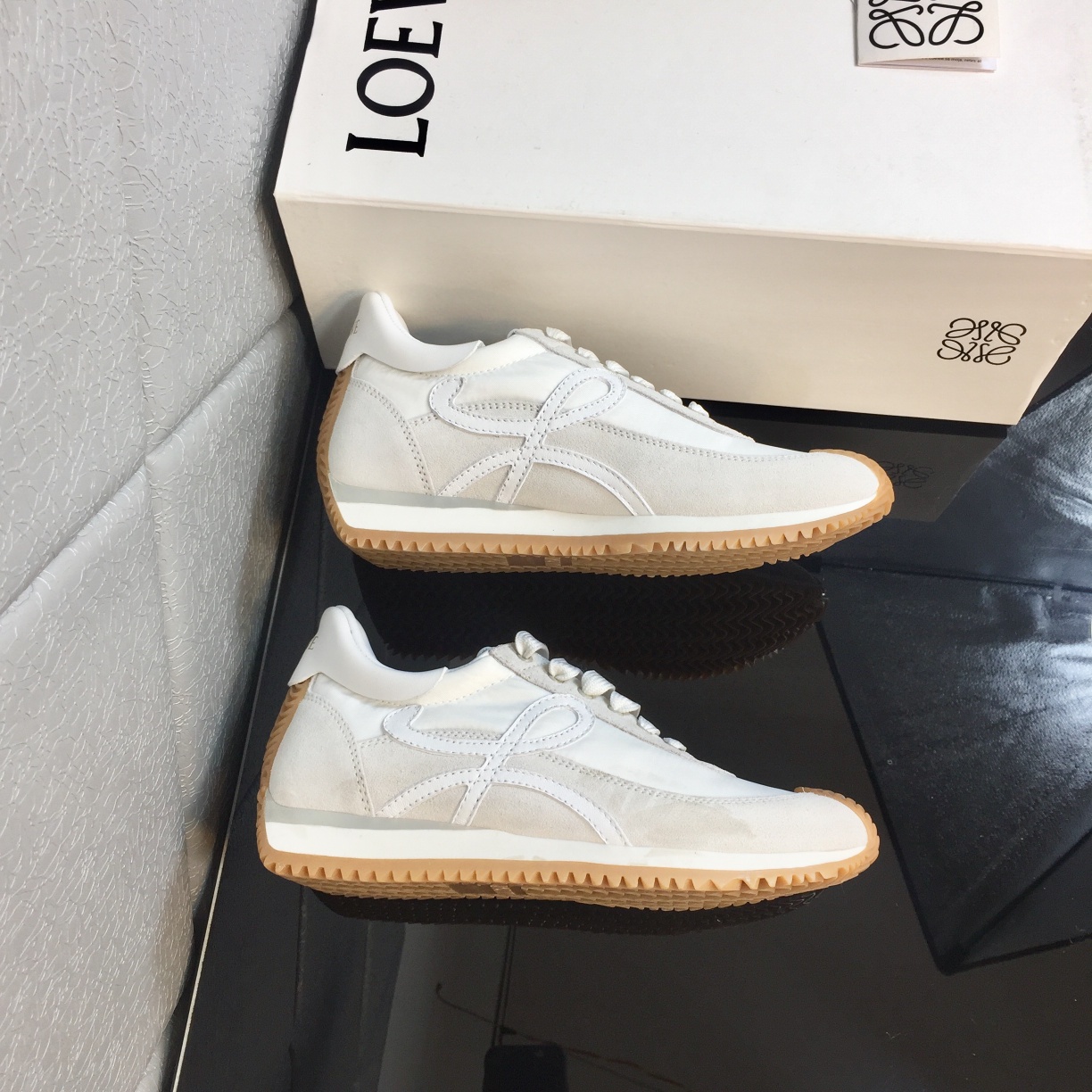 Loewe Flow Runner In Calfskin - PerfectKickZ