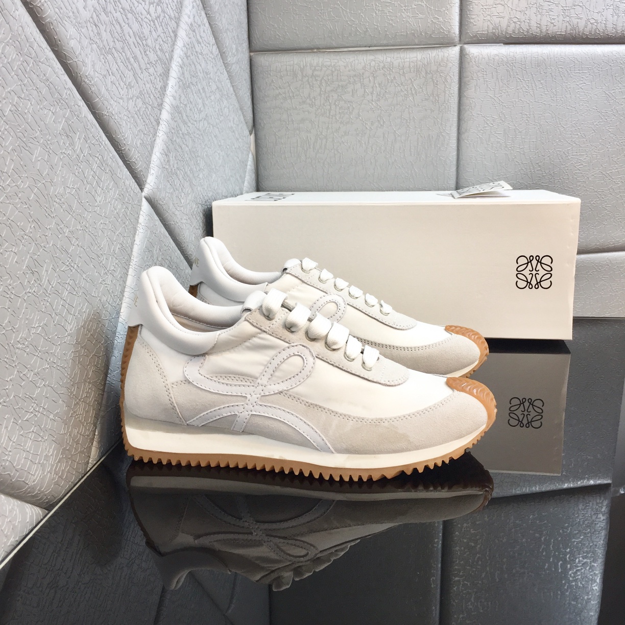 Loewe Flow Runner In Calfskin - PerfectKickZ