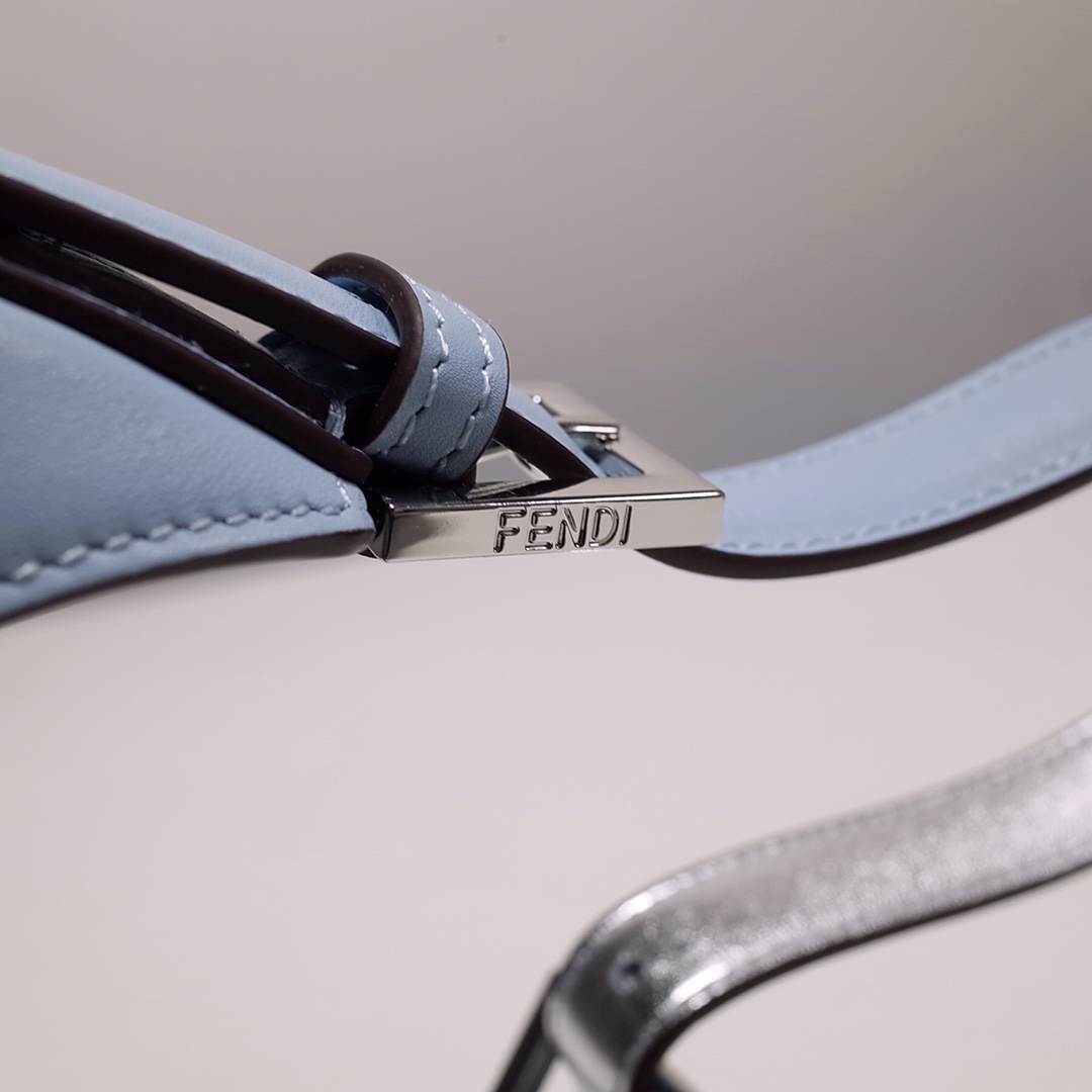 Fendi Cookie Blue Leather Mini Handbag（22-17.5-4.5cm） - 