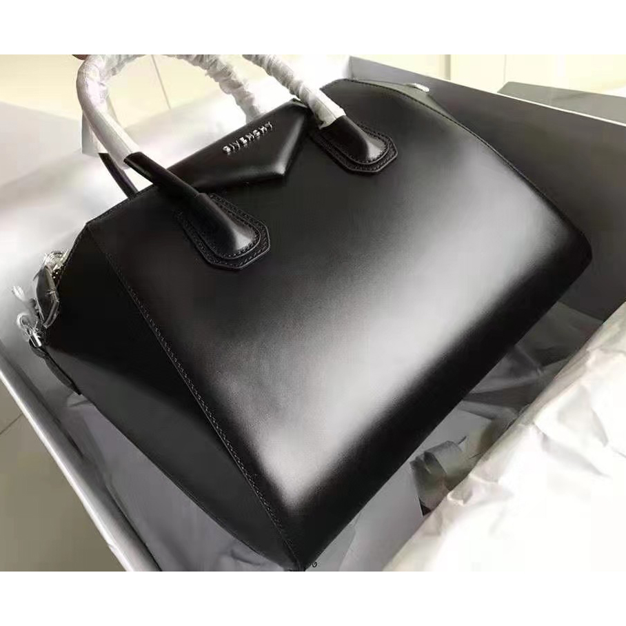 Givenchy Black Handbag(28-34-25CM) - PerfectKickZ