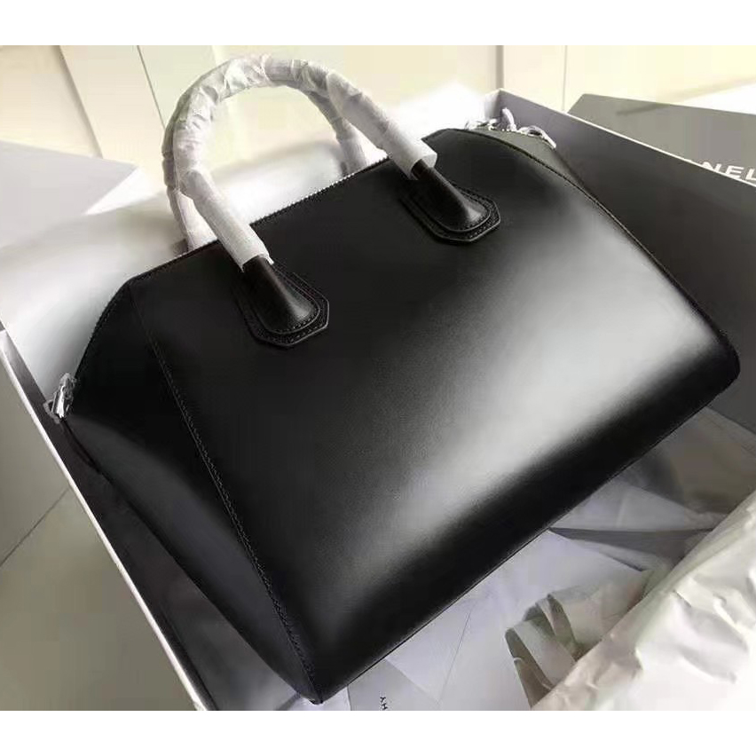 Givenchy Black Handbag(28-34-25CM) - PerfectKickZ