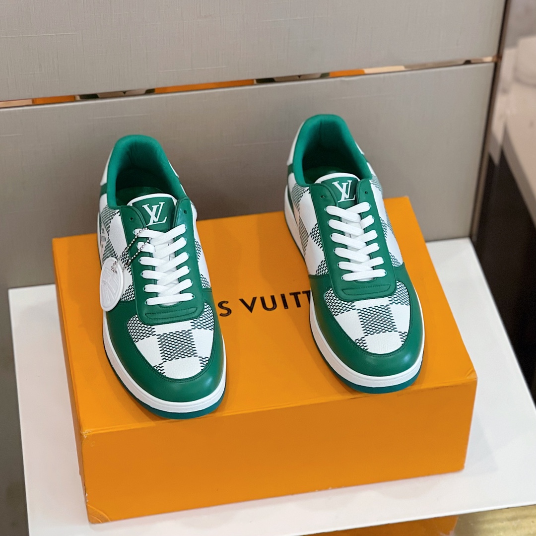 Louis Vuitton Men's Rivoli Sneaker - PerfectKickZ
