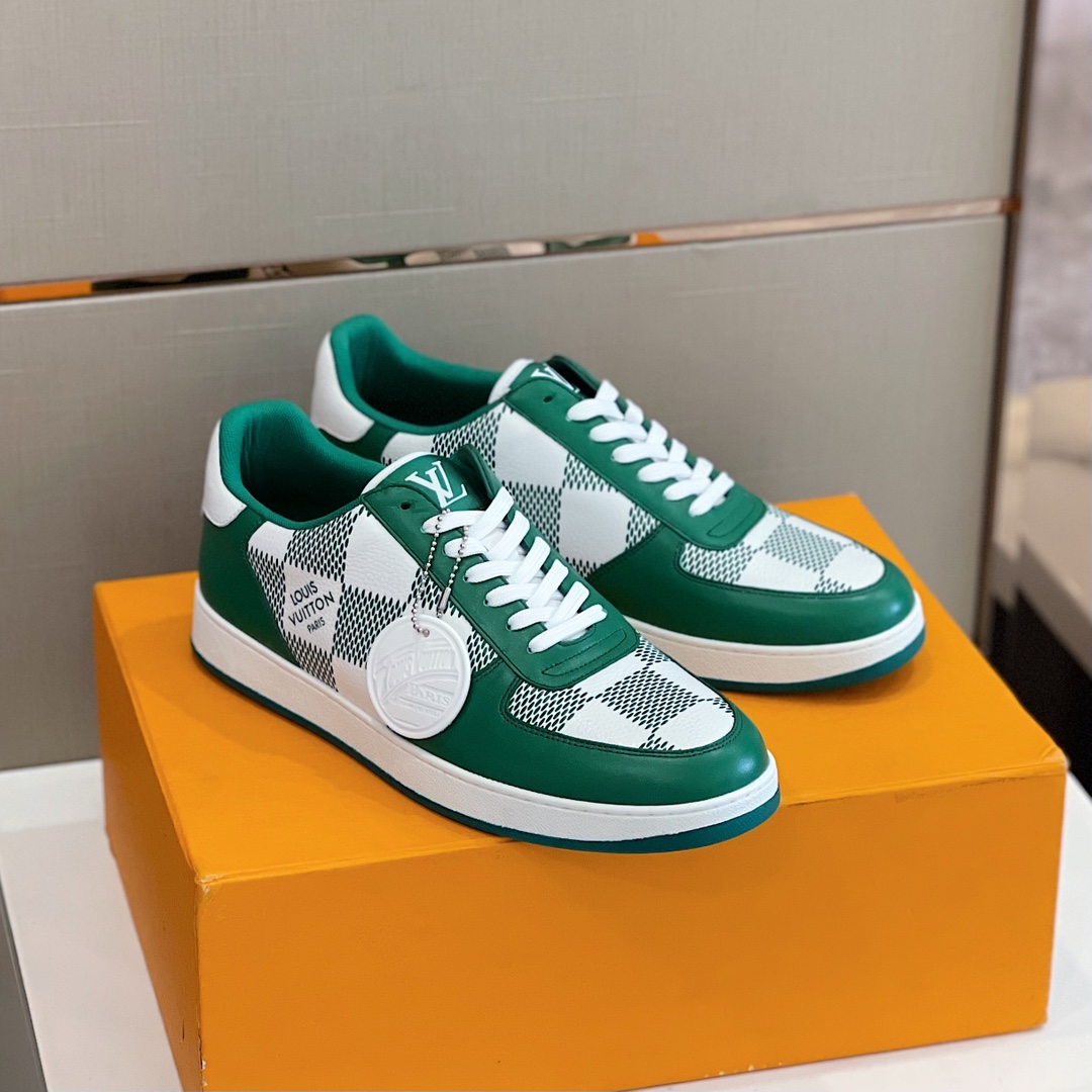 Louis Vuitton Men's Rivoli Sneaker - PerfectKickZ