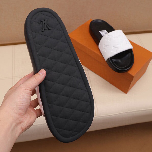 Louis Vuitton Monogram Slippers - PerfectKickZ