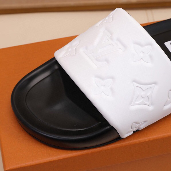 Louis Vuitton Monogram Slippers - PerfectKickZ