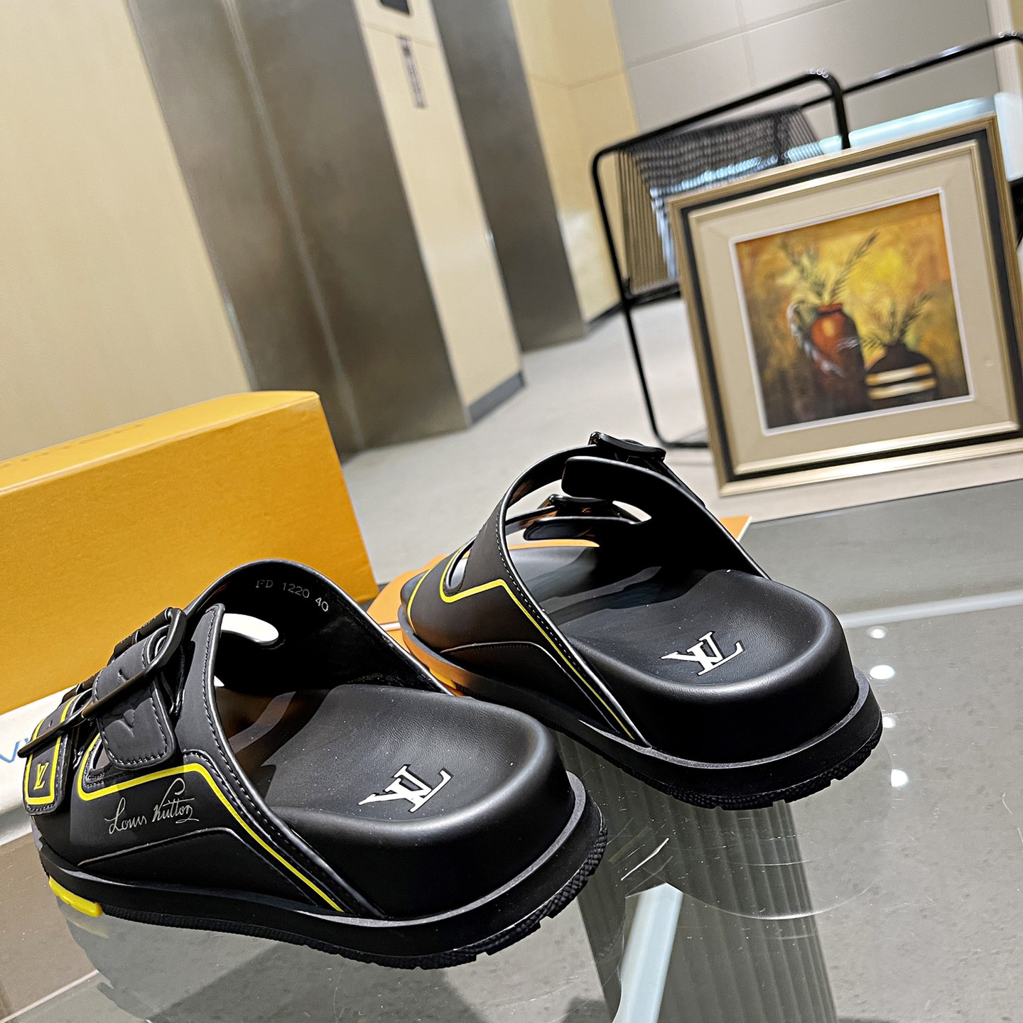 Louis Vuitton Men's Trainer Slippers - PerfectKickZ