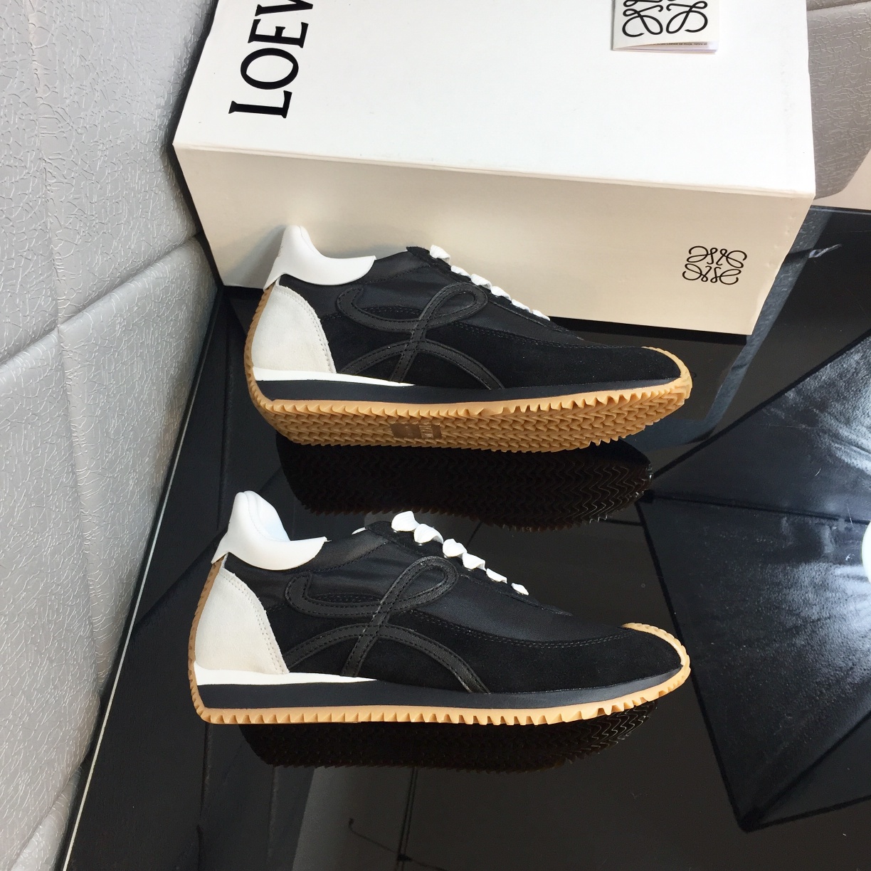 Loewe Flow Runner In Calfskin - PerfectKickZ