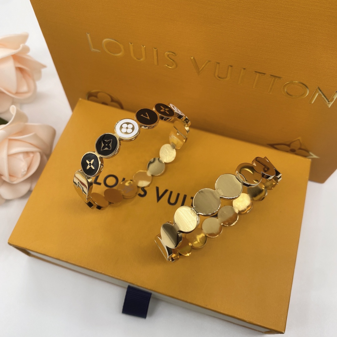 Louis Vuitton 'LV' Bracelet - PerfectKickZ