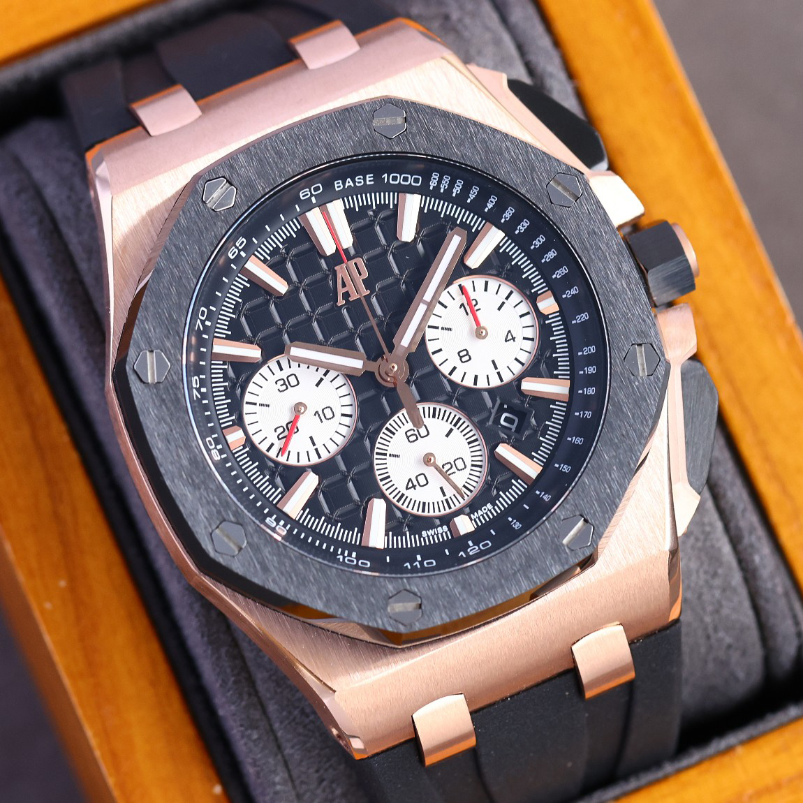 Audemars Piguet  Watch  44mm - 