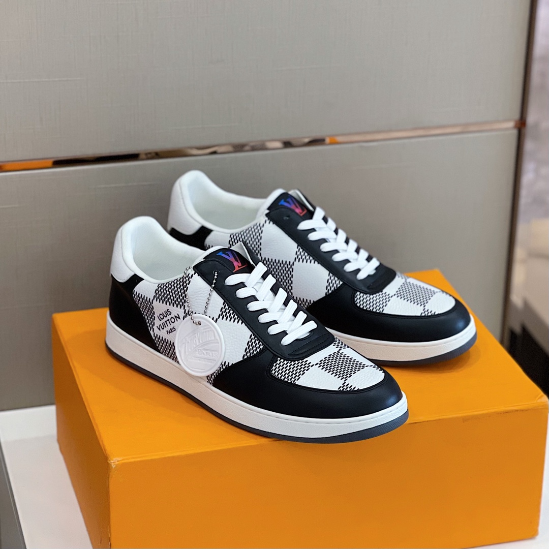 Louis Vuitton Men's Rivoli Sneaker - PerfectKickZ