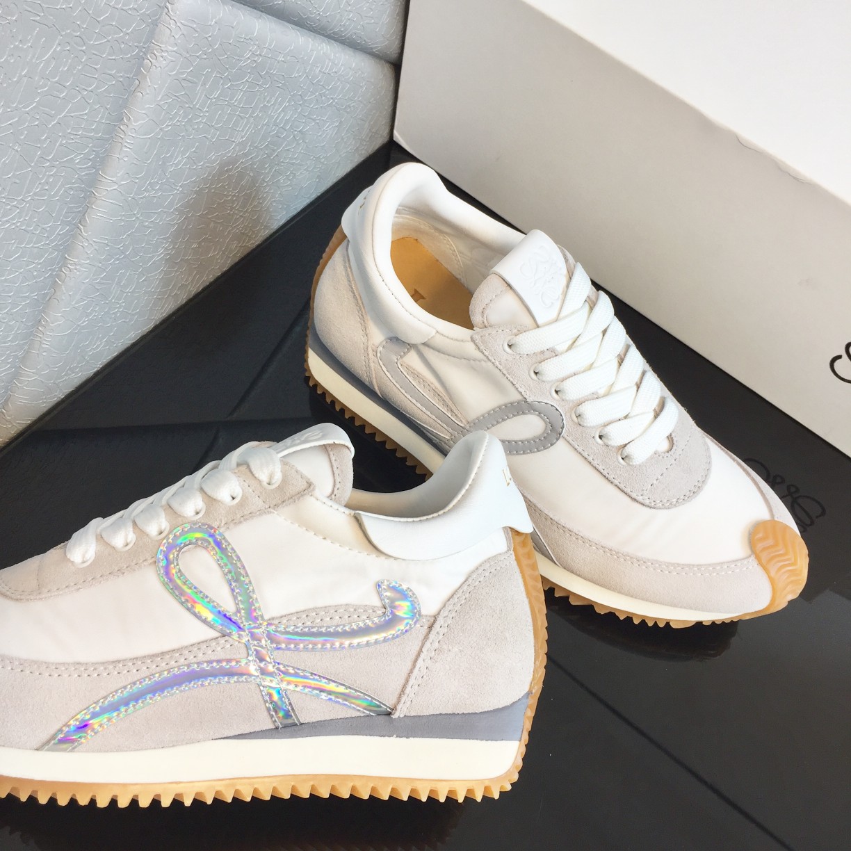 Loewe Flow Runner In Calfskin - PerfectKickZ