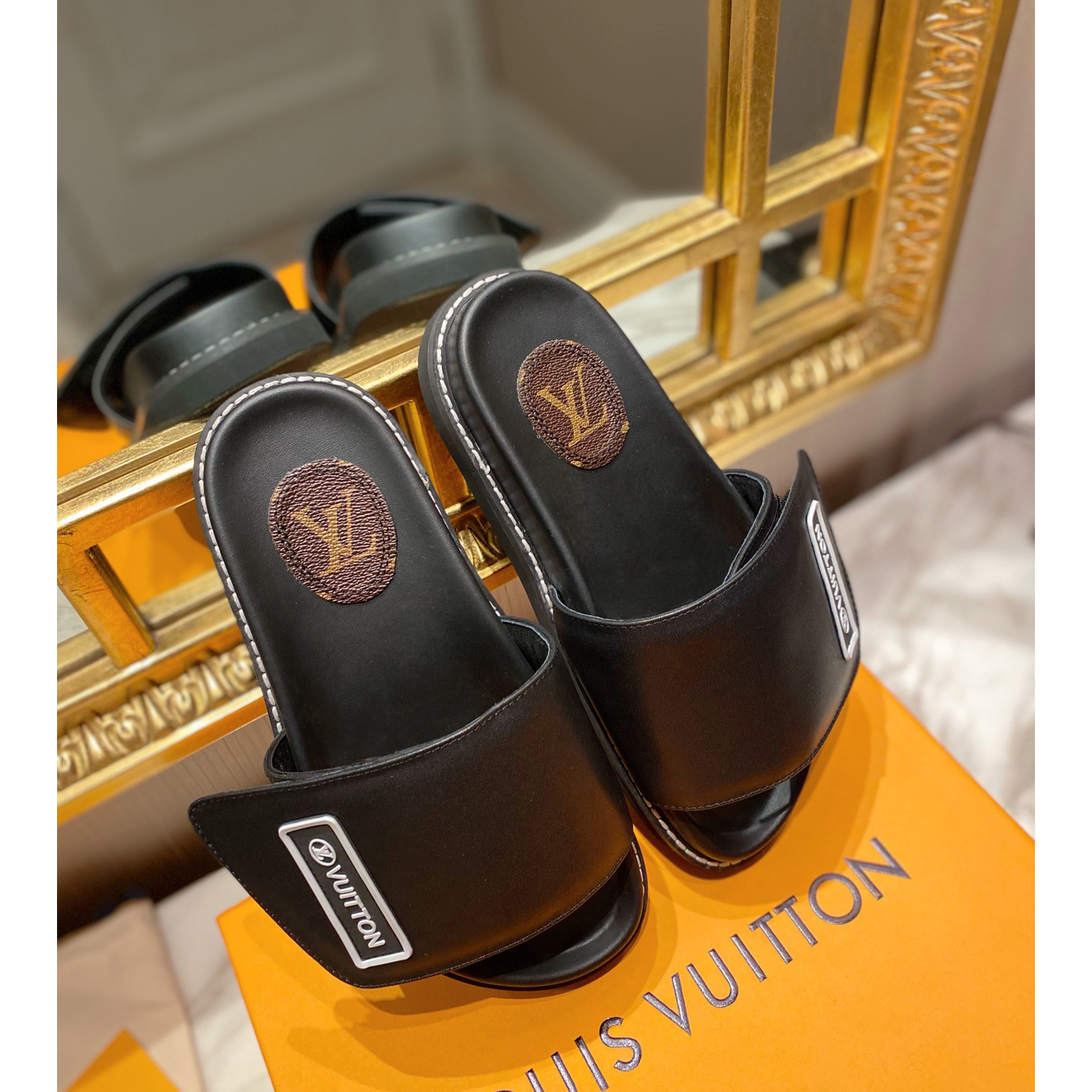 Louis Vuitton Monogram Slipper - 
