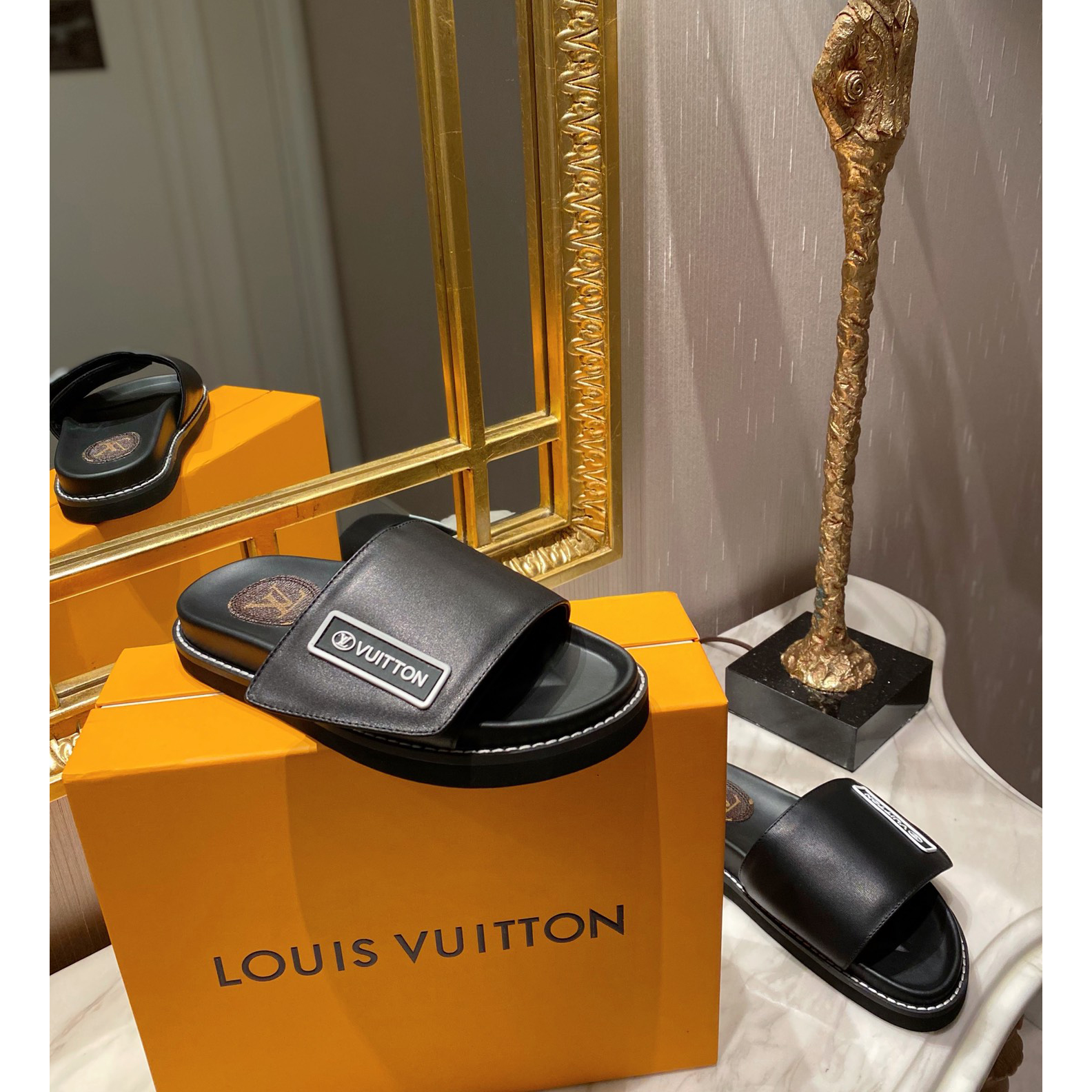 Louis Vuitton Monogram Slipper - 