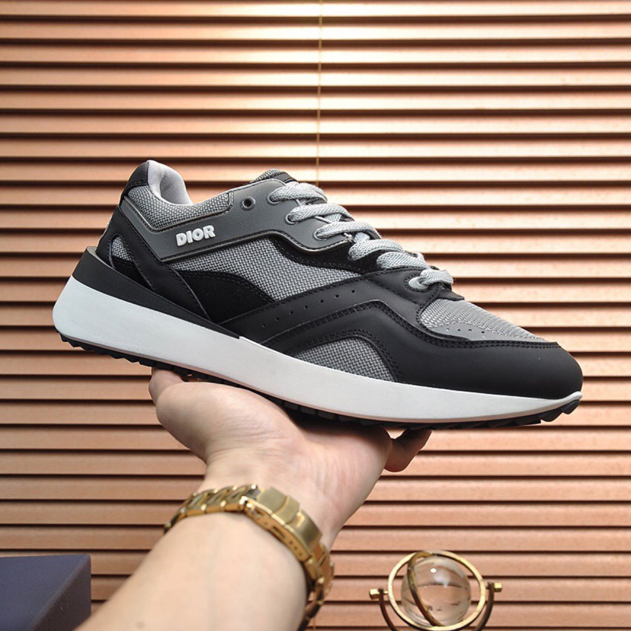 Dior B29 Low-Top Sneaker - PerfectKickZ