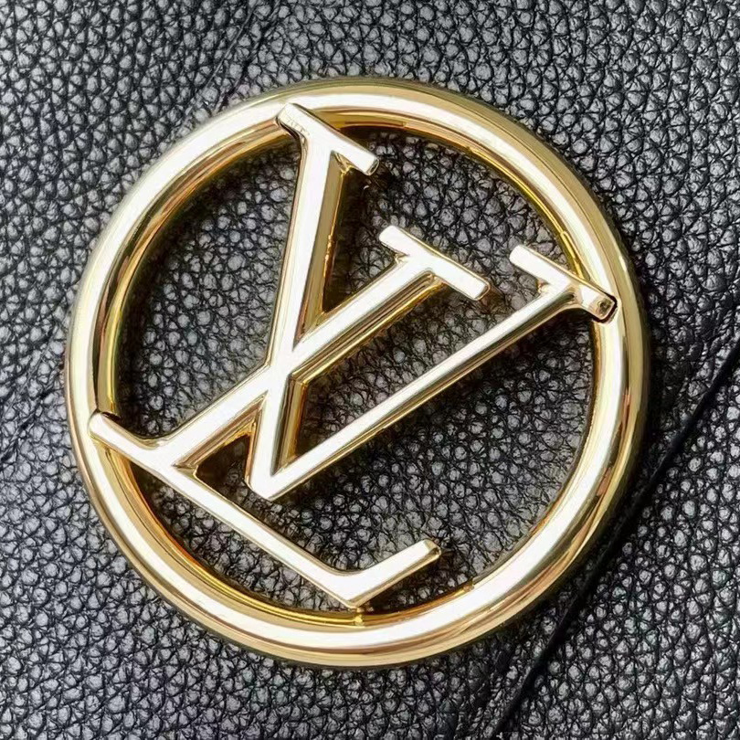 Louis Vuitton  Black Shoulder Bag （25-17.5-8CM） - PerfectKickZ