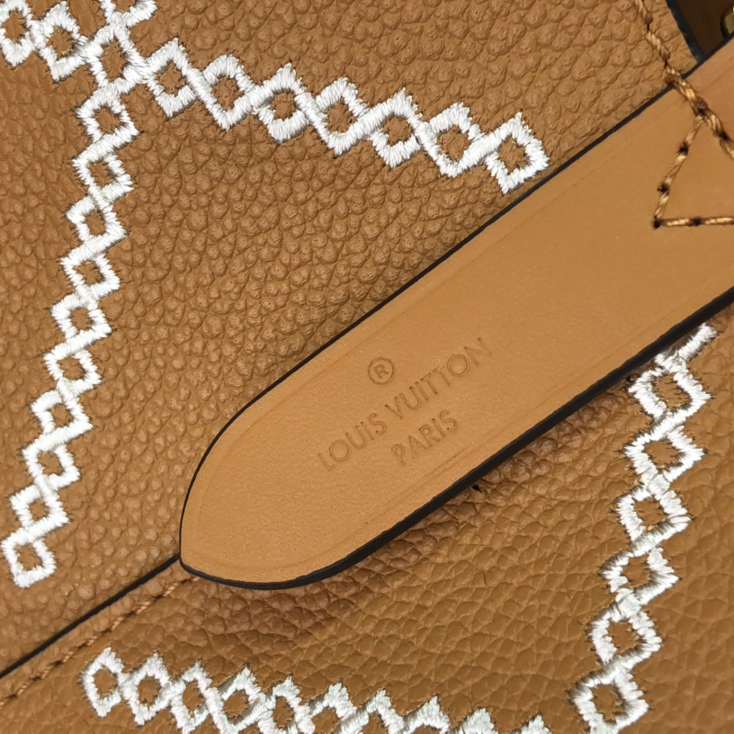 Louis Vuitton Monogram Bucket Bag （20*20*13cm） - 