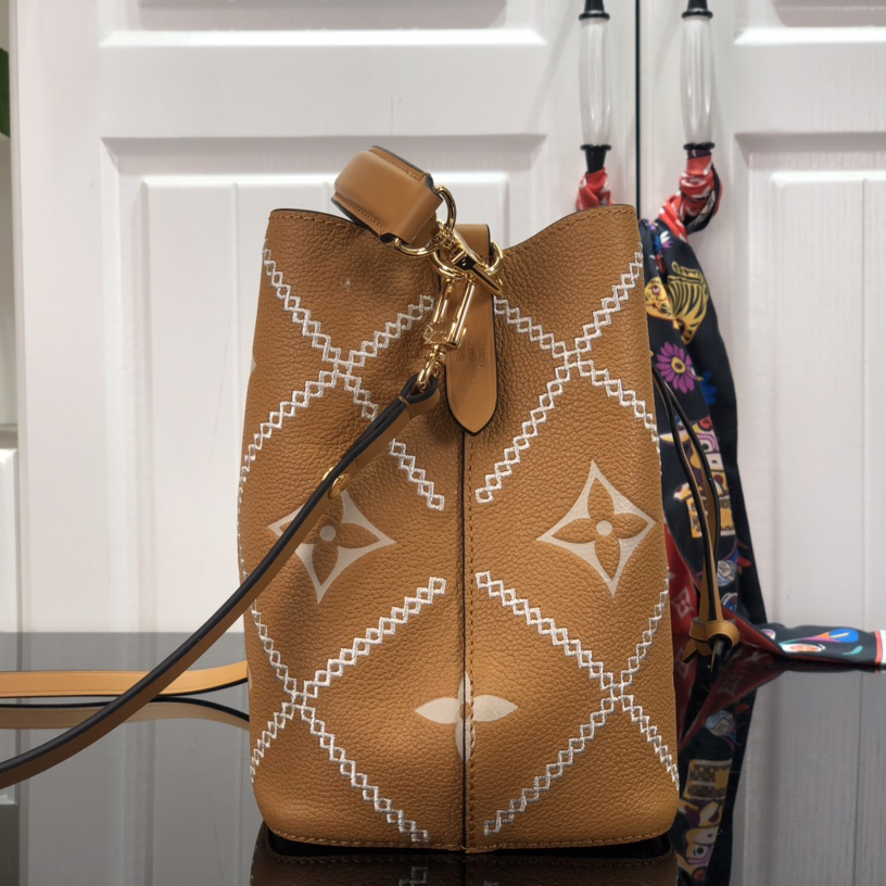Louis Vuitton Monogram Bucket Bag （20*20*13cm） - 