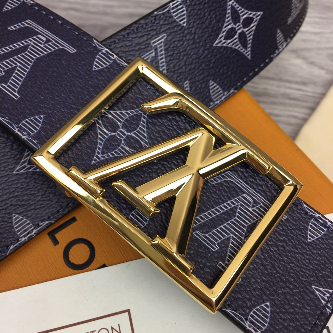 Louis Vuitton Shape 40MM Reversible Belt - PerfectKickZ
