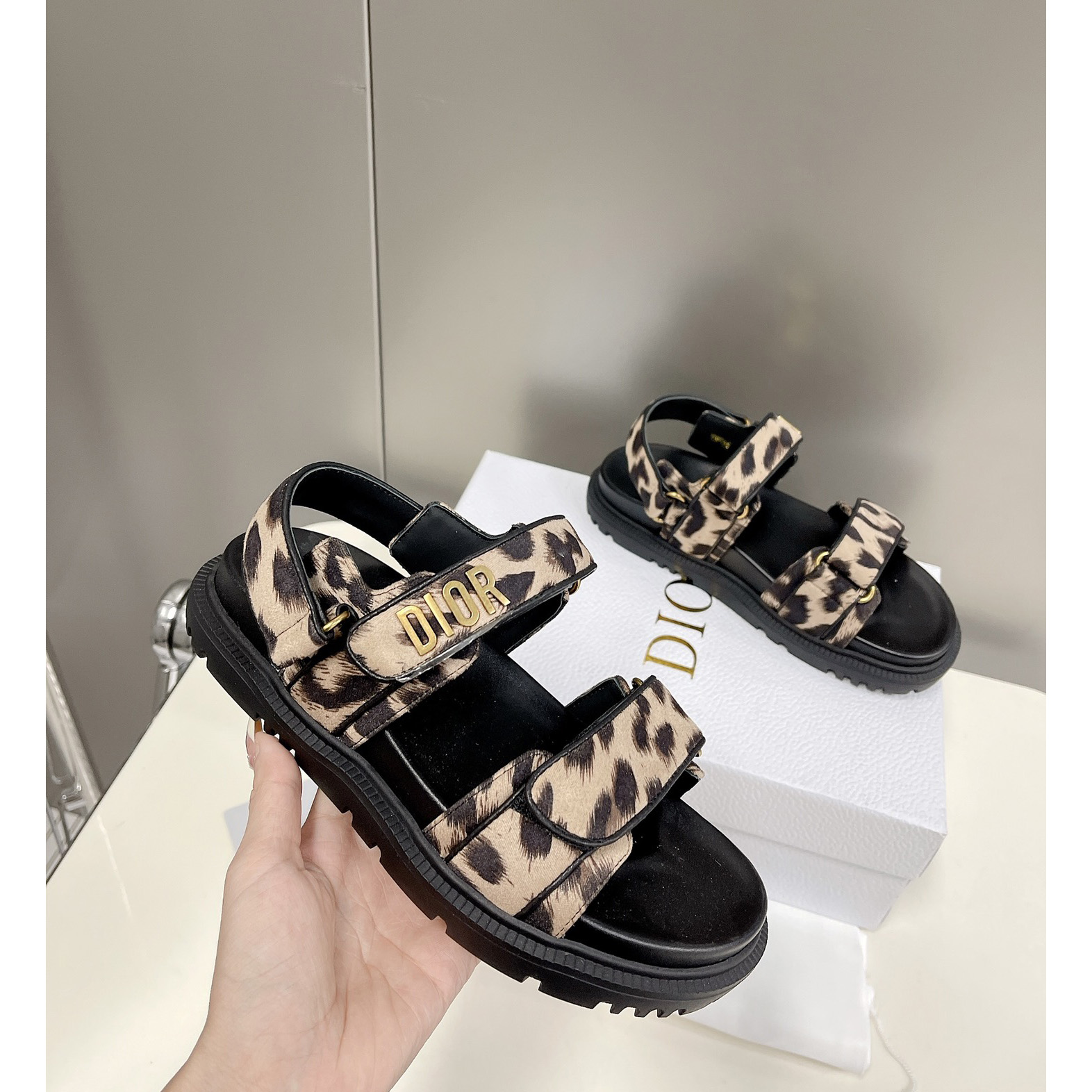 Dior Women Dioract Sandal - PerfectKickZ