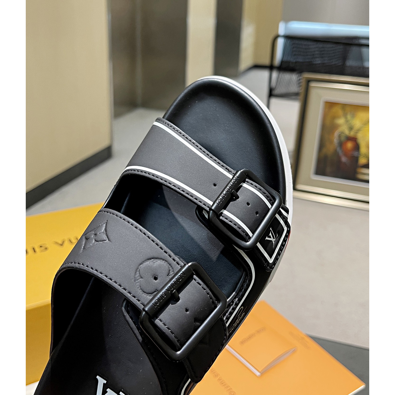 Louis Vuitton Men's Trainer Slippers - PerfectKickZ