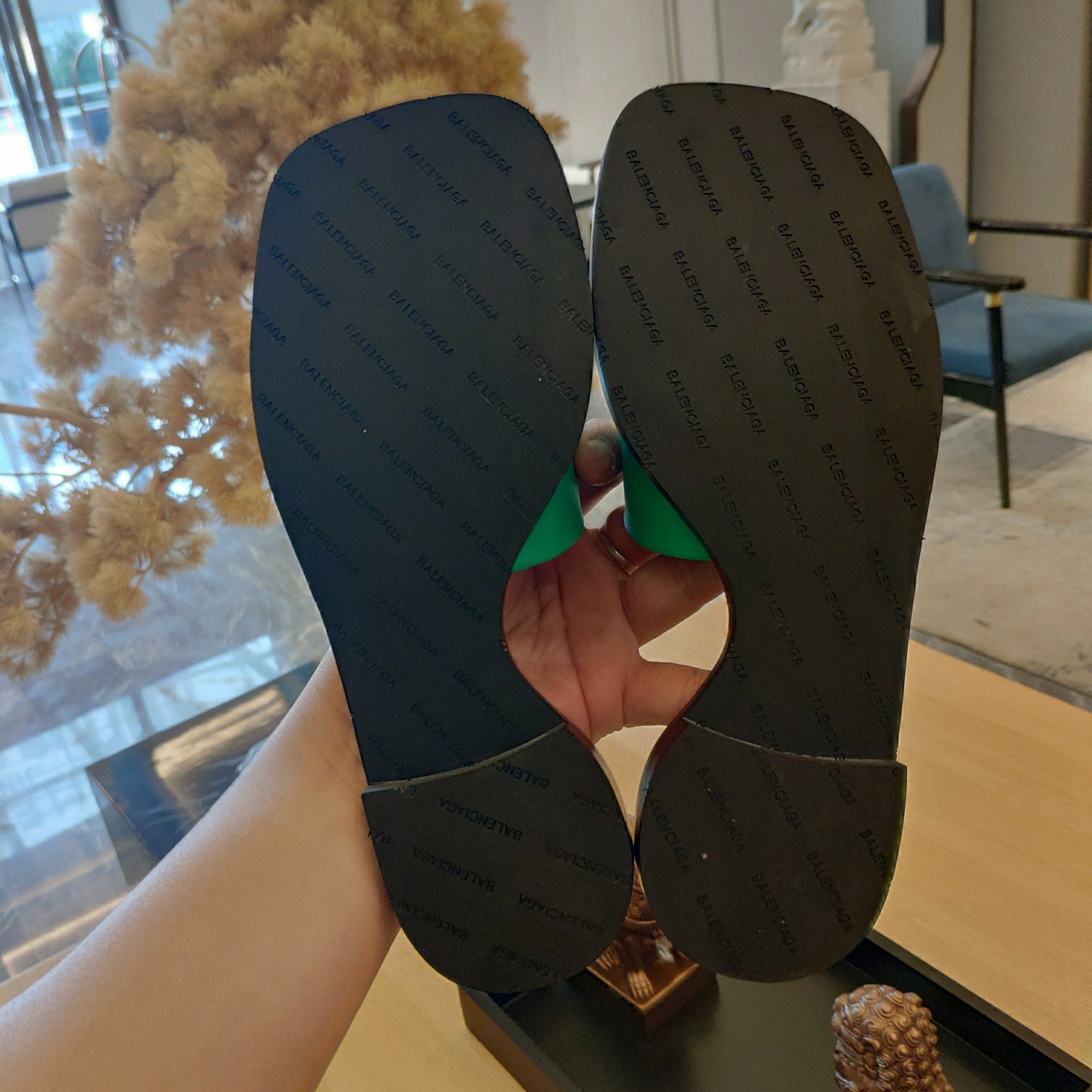 Balenciaga Logo Leather Slide Sandal - PerfectKickZ