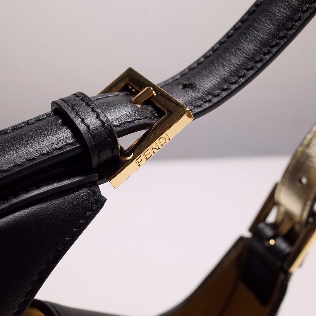 Fendi Cookie Black Leather Mini Handbag（22-17.5-4.5cm） - 