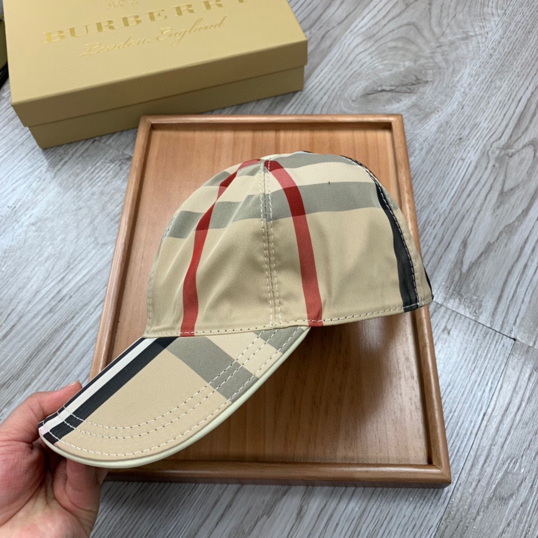 Burberry Vintage Check And Icon Stripe Baseball Cap - PerfectKickZ