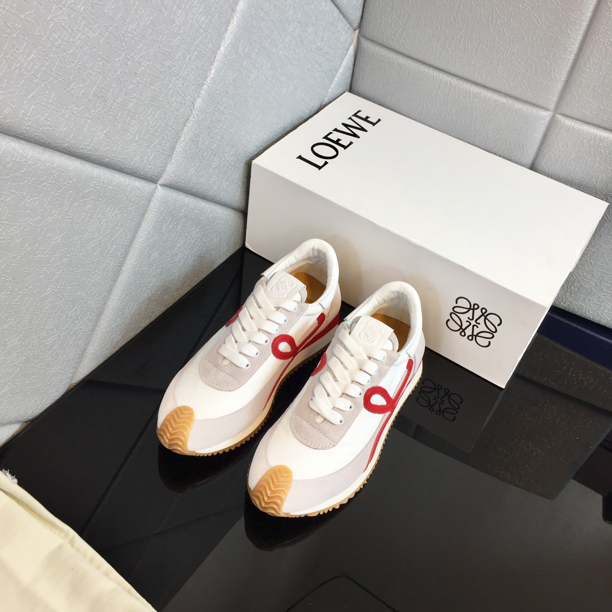 Loewe Flow Runner In Calfskin - PerfectKickZ