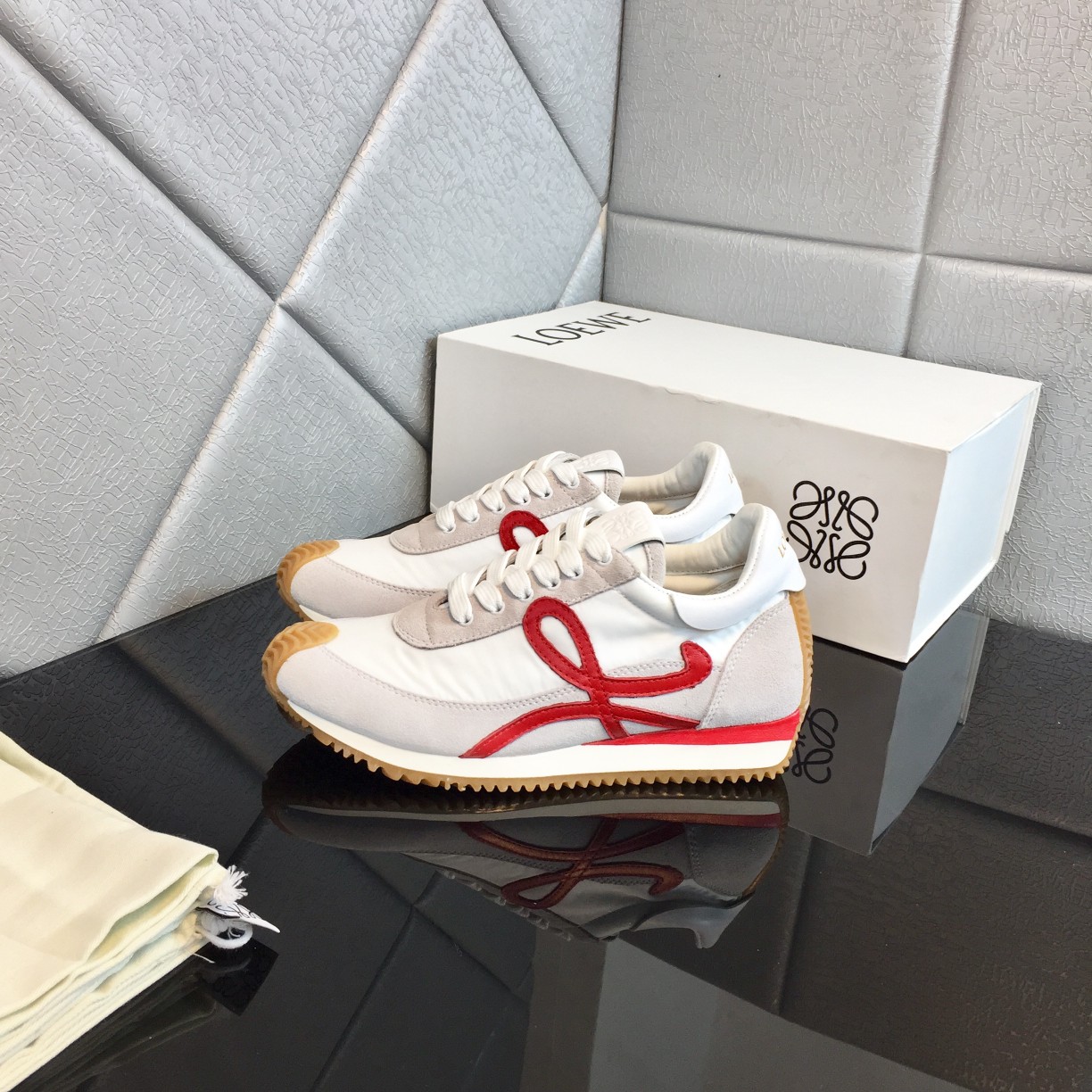 Loewe Flow Runner In Calfskin - PerfectKickZ