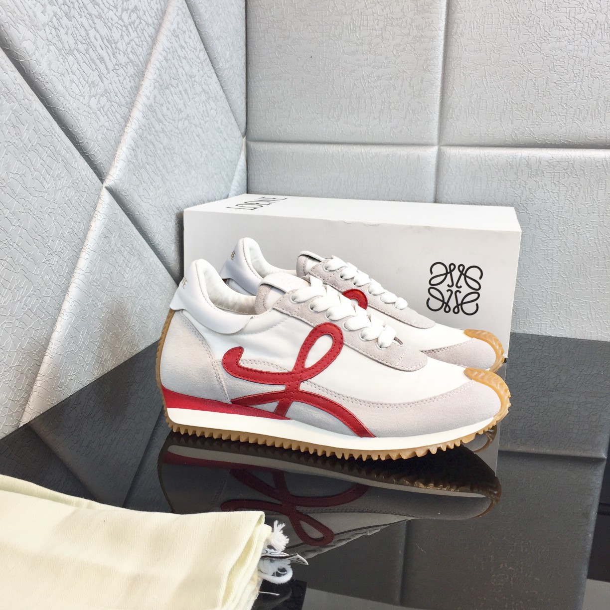 Loewe Flow Runner In Calfskin - PerfectKickZ