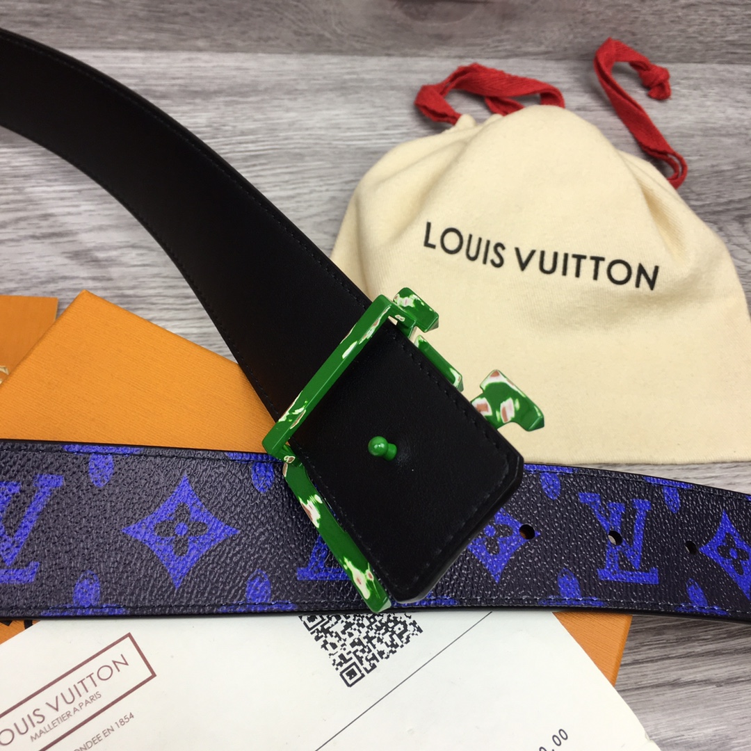 Louis Vuitton Gradient Shape 40MM Reversible Belt - PerfectKickZ